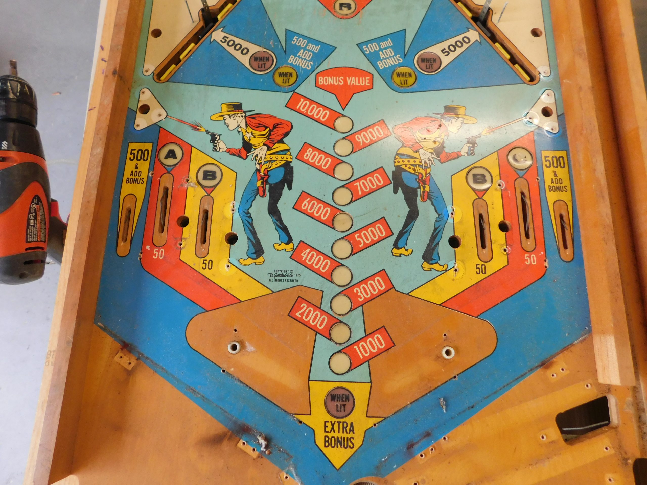 SOLD - 1975 Gottlieb Fast Draw (#1) (repainted cabinet) - Image 84