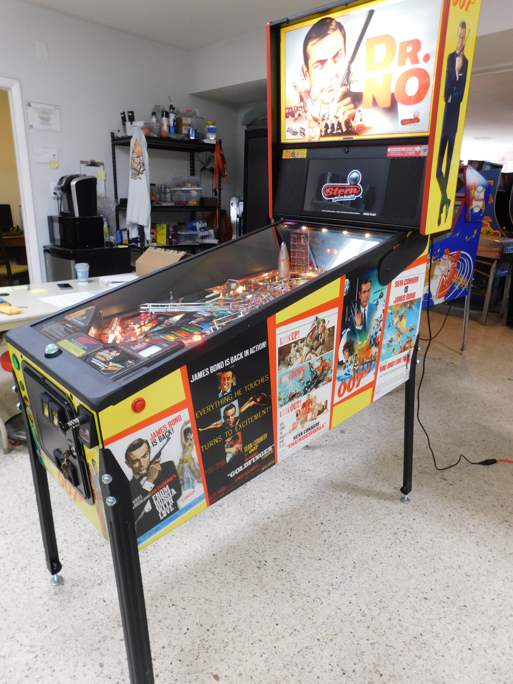 Space Jam Pinball Machine