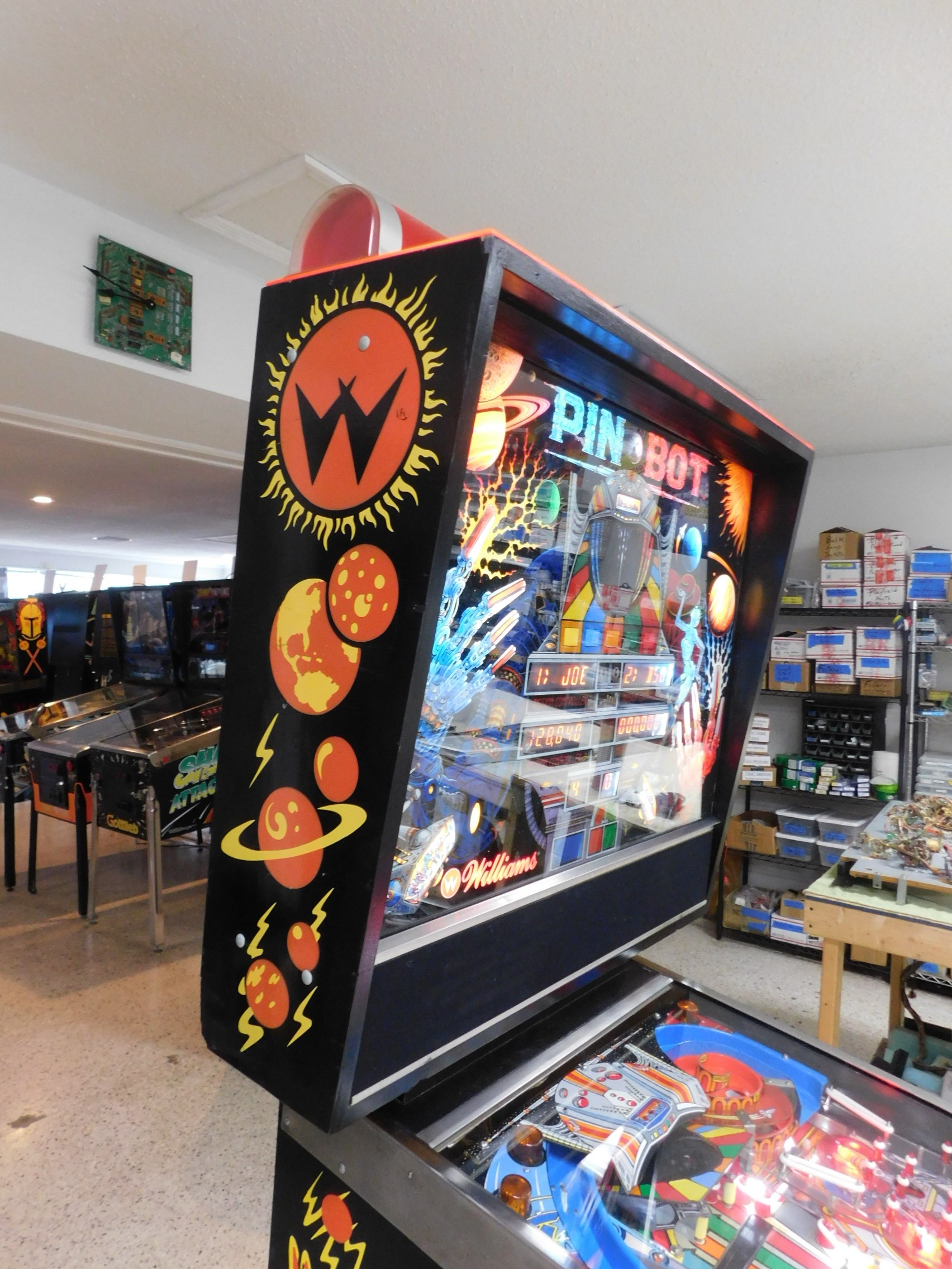 Máquina de pinball Pinbot Williams campo de juego RARA OPERADA CON MONEDA